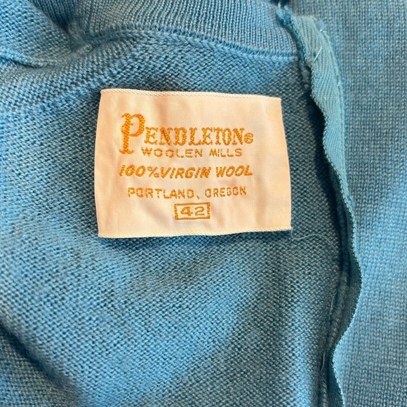 Pendleton 100% Virgin Wool Short Sleeve Crop Sweater Women’s Size 42 in Blue - Picture 2 of 5